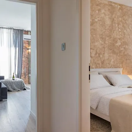Luxury In The Centre**** Penzion