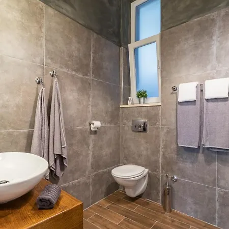 Guest house Luxury In The Centre**** Pula